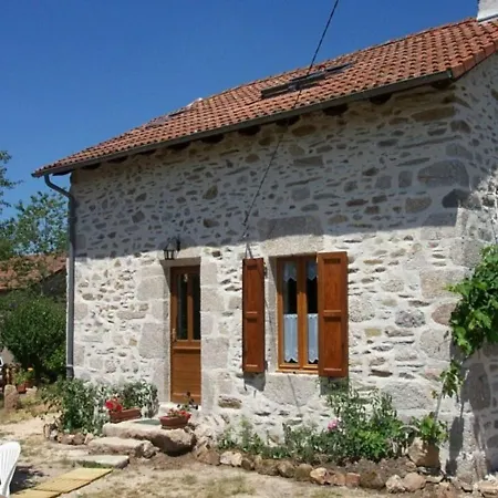 別荘 Maison De Caractere A La Ferme, Cheminee, Jardin Clos, 10 Km D'aurillac - Animaux Bienvenus - Fr-1-742-200 Sansac-de-Marmiesse